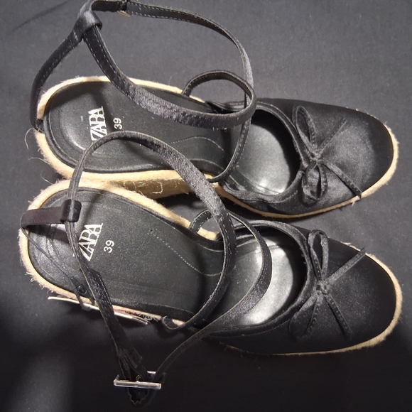 Zara Women's Black Espadrille Flats - Picture 4 of 10